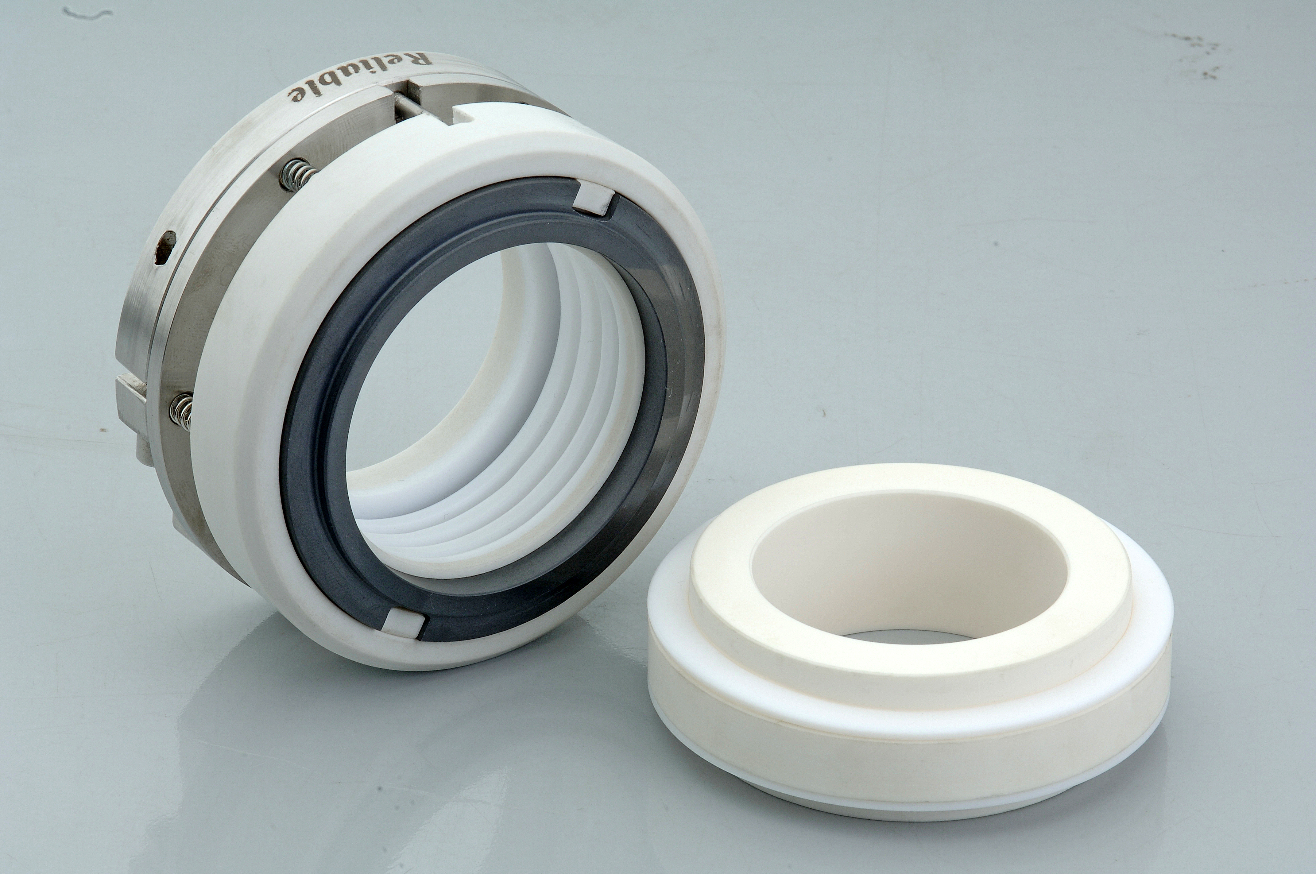 Outside Mounting Multi Spring Seal Series